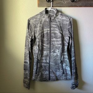 Lululemon Define Jacket size 10 in snake print